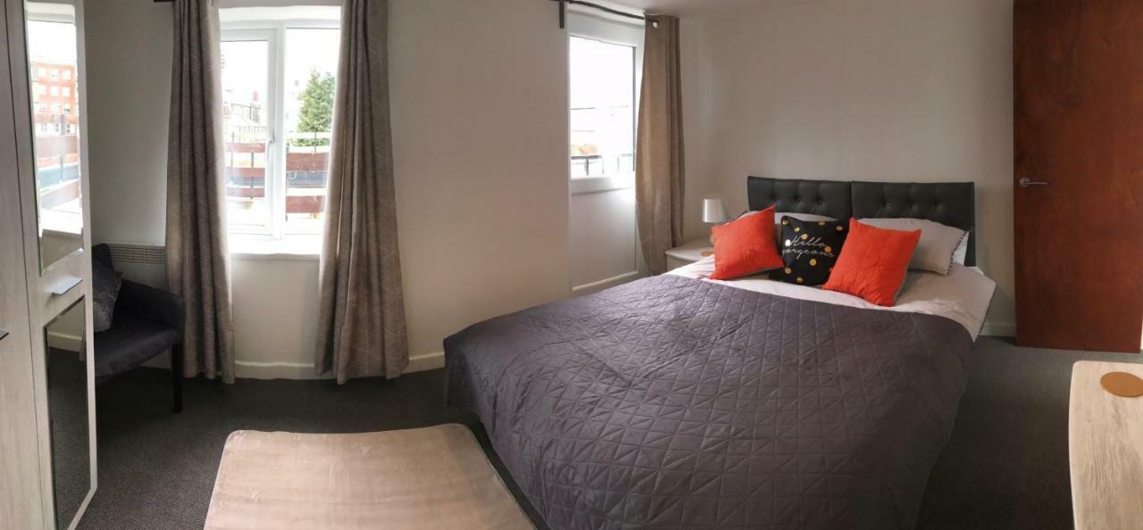 2 Bed Apartment With 2 Ensuites-Near Train Station /Mayflower /City Southampton Zewnętrze zdjęcie